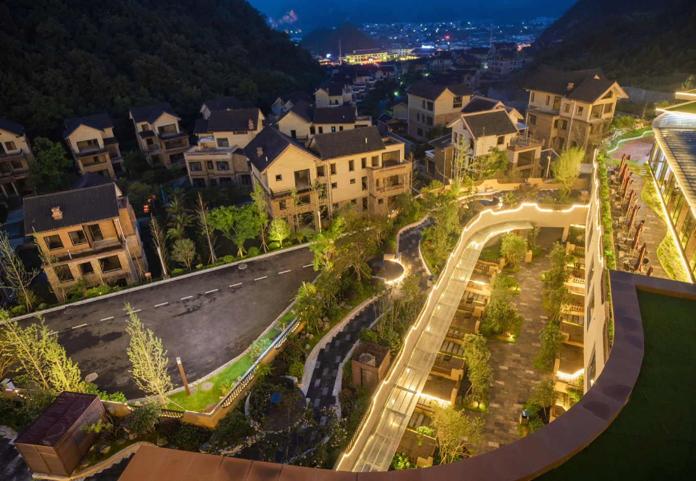 CoUBGV2rcW-AOhZ2ACT33GHaYYc29