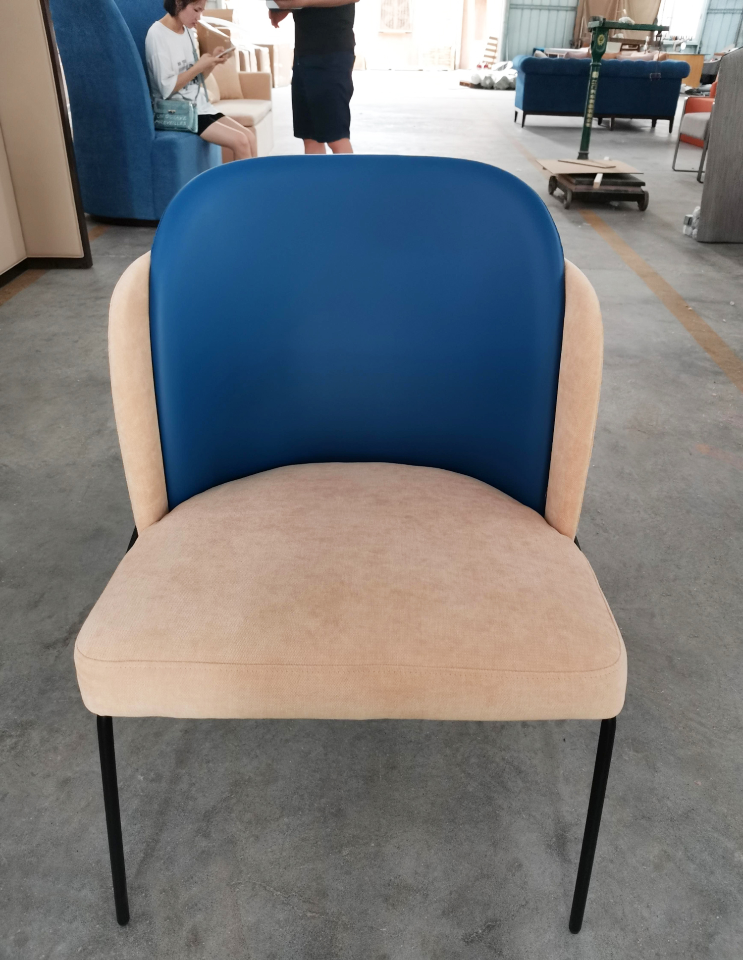 صفحات المعرض (2)_01